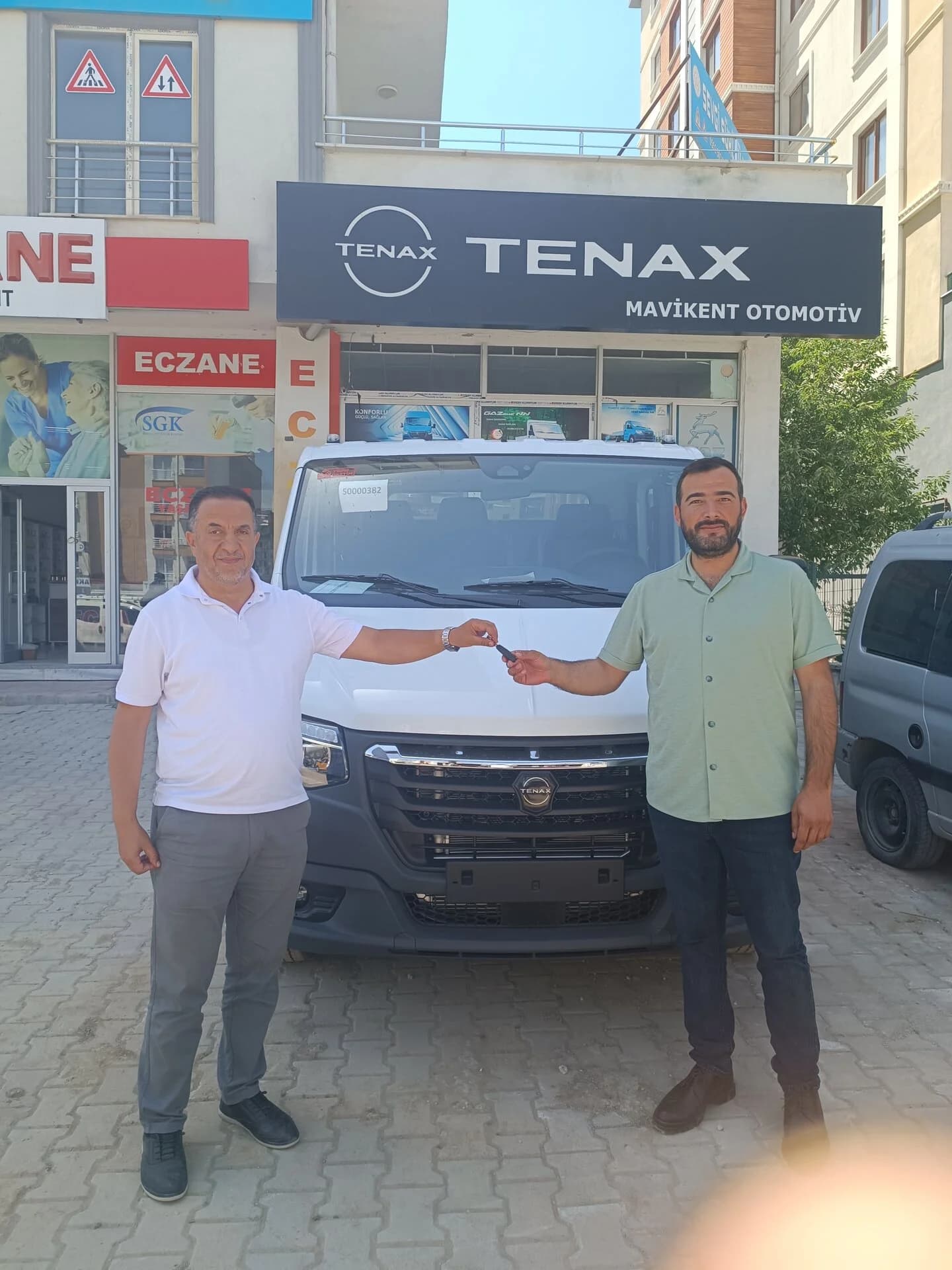 Ahlat Belediyesi — Çift Kabin Kasalı Kamyonet teslimi